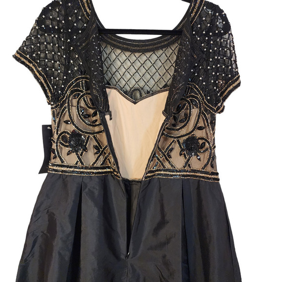 Nwt Aidan Mattox Boat Neck Short Sleeve Embellished Tafetta Dress size 12 - Picture 6 of 11